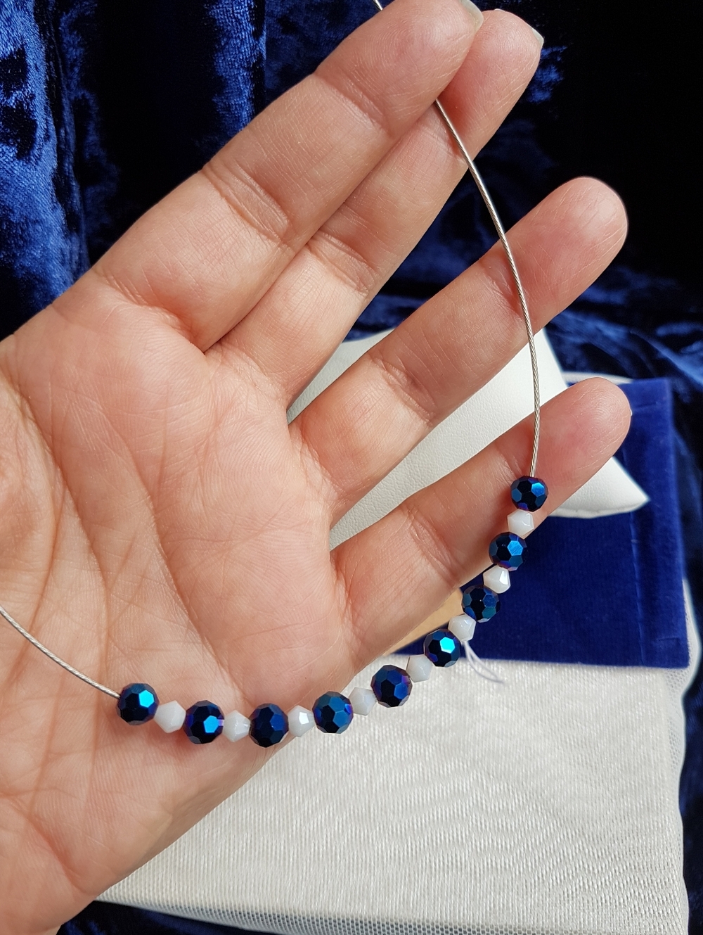 Swarovski Elements Metallic Blue & White Delicate Choker Necklace NEW - Picture 12 of 15